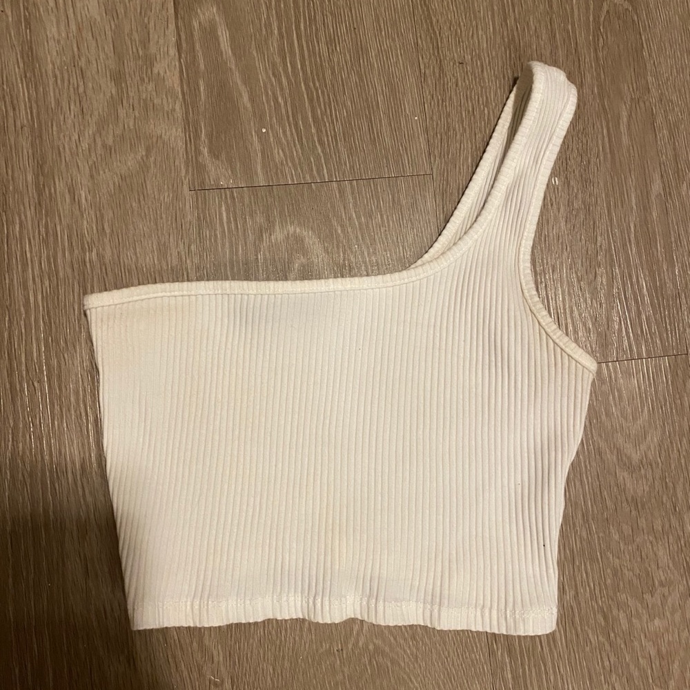 One Shoulder Crop